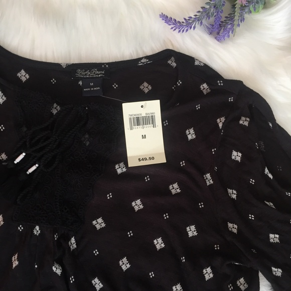 Lucky Brand Cold Shoulder NWT Knit Tassel Top Med - Picture 5 of 8